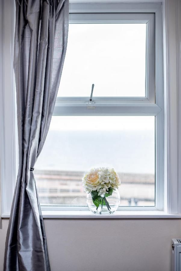 Mars Hotel Seaview Blackpool Dış mekan fotoğraf