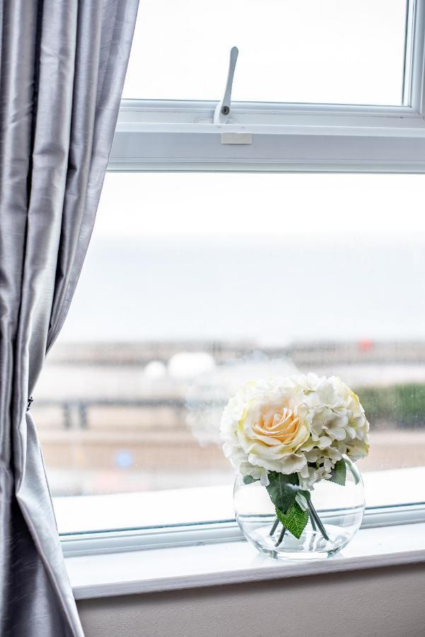 Mars Hotel Seaview Blackpool Dış mekan fotoğraf